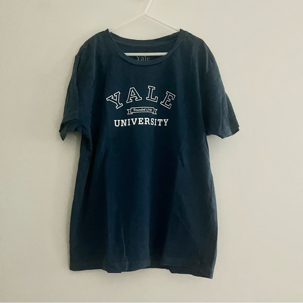 Yale University Kid’s Collegiate Tee T Shirt 100% Cotton Youth Large Unisex